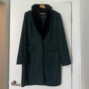 Long Coat with Removable faux fur / XL Banana Republic